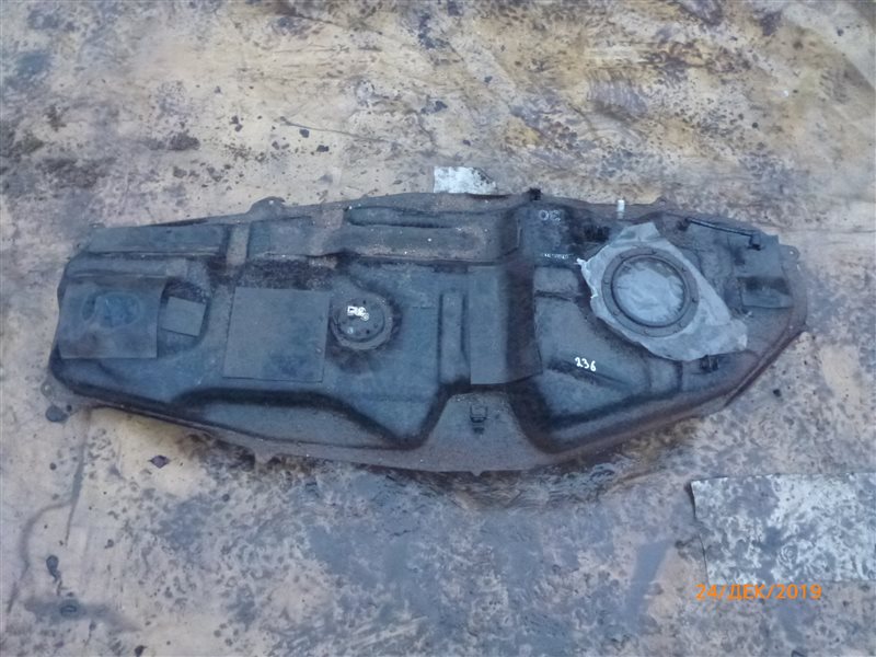 Топливный бак rav4. Fuel Tank RAV 4.