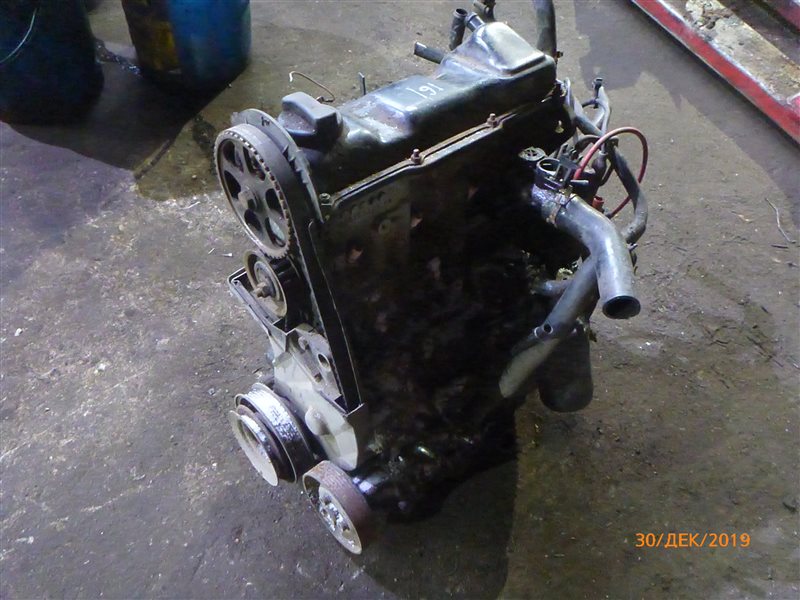 Двигатель Passat 1993 B3 AAM