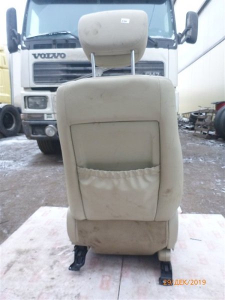 Сиденье переднее правое FX37 2011 S51 VQ37VHR