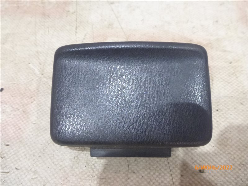 Пепельница Nissan Almera N15 GA14