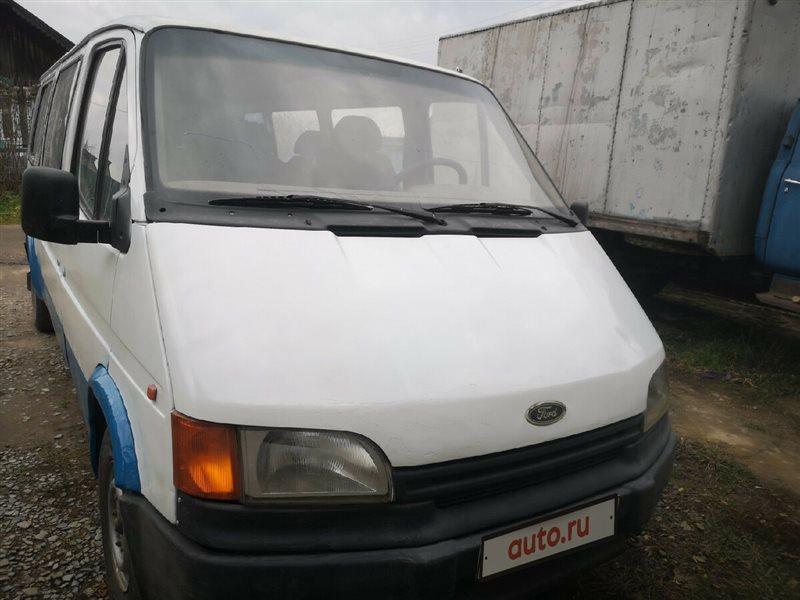Ford Transit 1993. Форд Транзит 1993 года. Мухобой Форд Транзит 1993. Мухобойка Транзит 1993 год на двери.