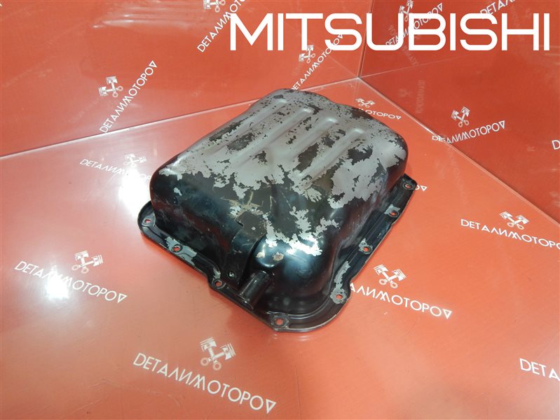 Поддон коробки переключения передач Mitsubishi MD758639 Б/У