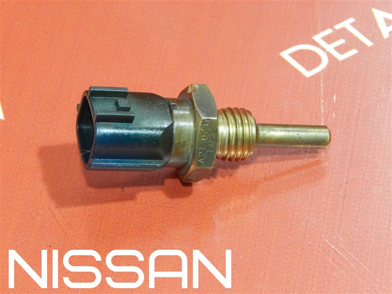 Датчик температуры охлаждающей жидкости Nissan AD GK-VHNY11 QG18DE 2263044B20 Б/У