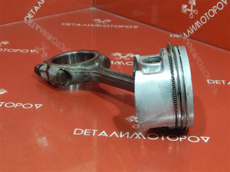 Поршень с шатуном Civic E-EJ7 D16A