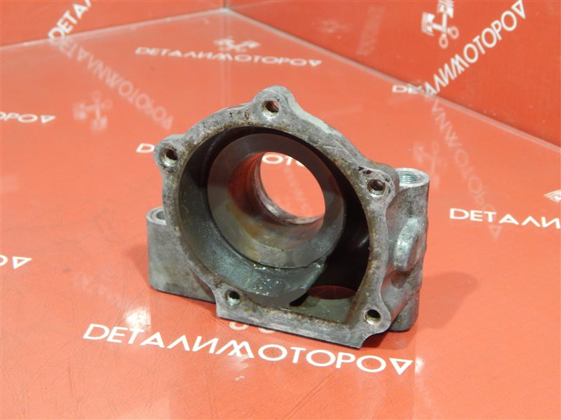 Корпус помпы Toyota 4E-FE