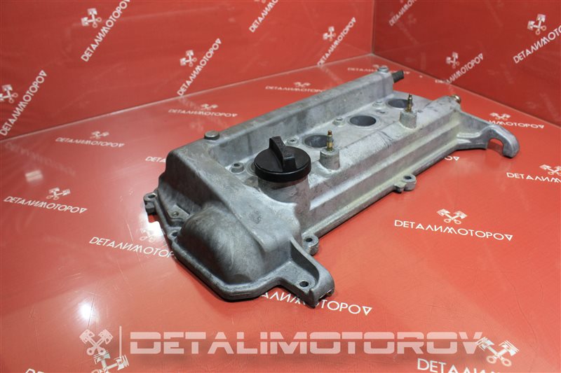 Крышка головки блока цилиндров Toyota 1NZ-FE 11201-21050 Б/У