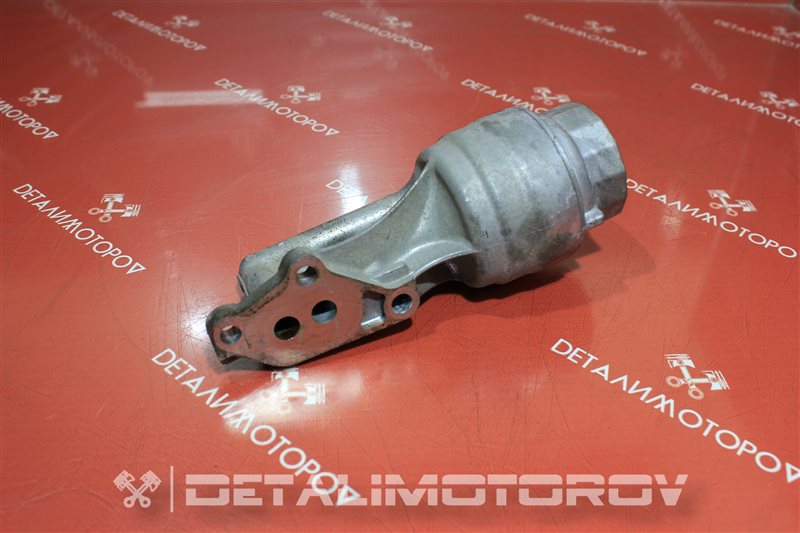 Корпус масляного фильтра Toyota 1KR-FE 15671-40010 Б/У