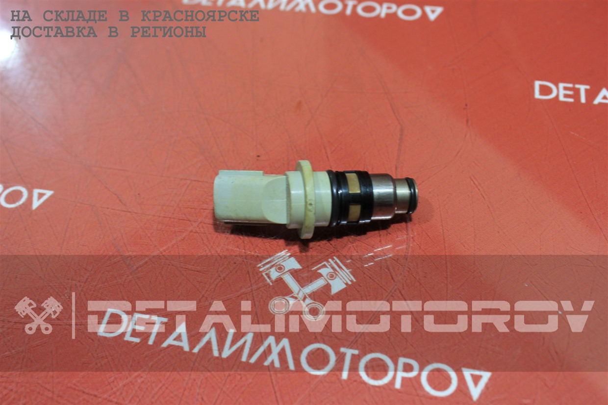 Форсунка Nissan Cube  CGA3DE 1660041B01 Б/У