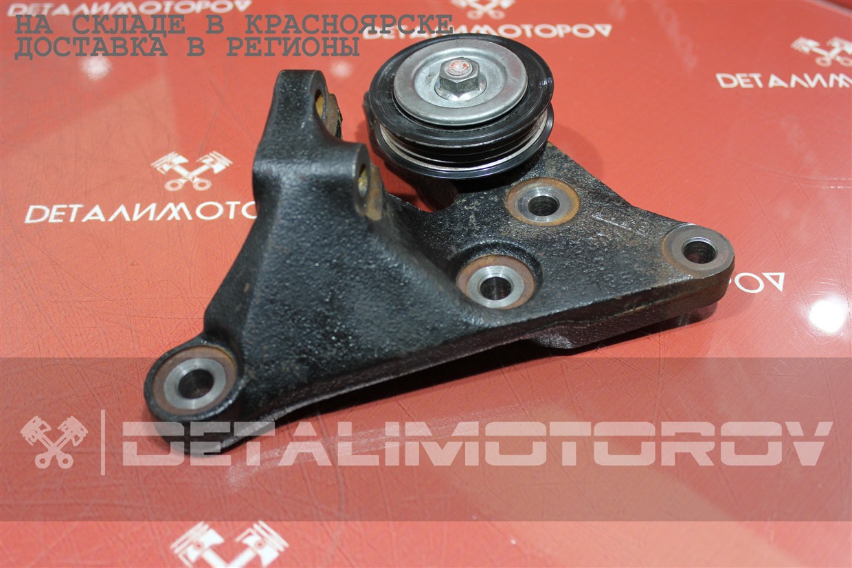 Кронштейн опоры двигателя Toyota 1NZ-FXE 12315-21050 Б/У