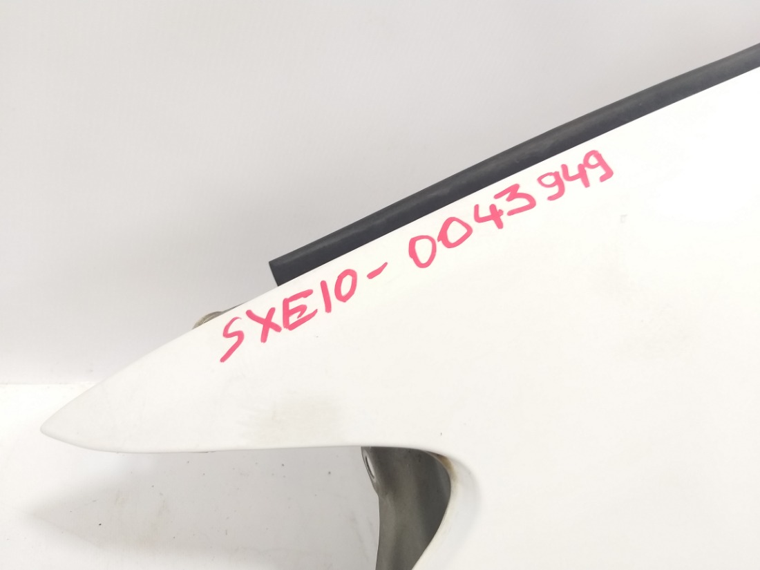 Крыло переднее левое Altezza 2001 GXE10 1GFE