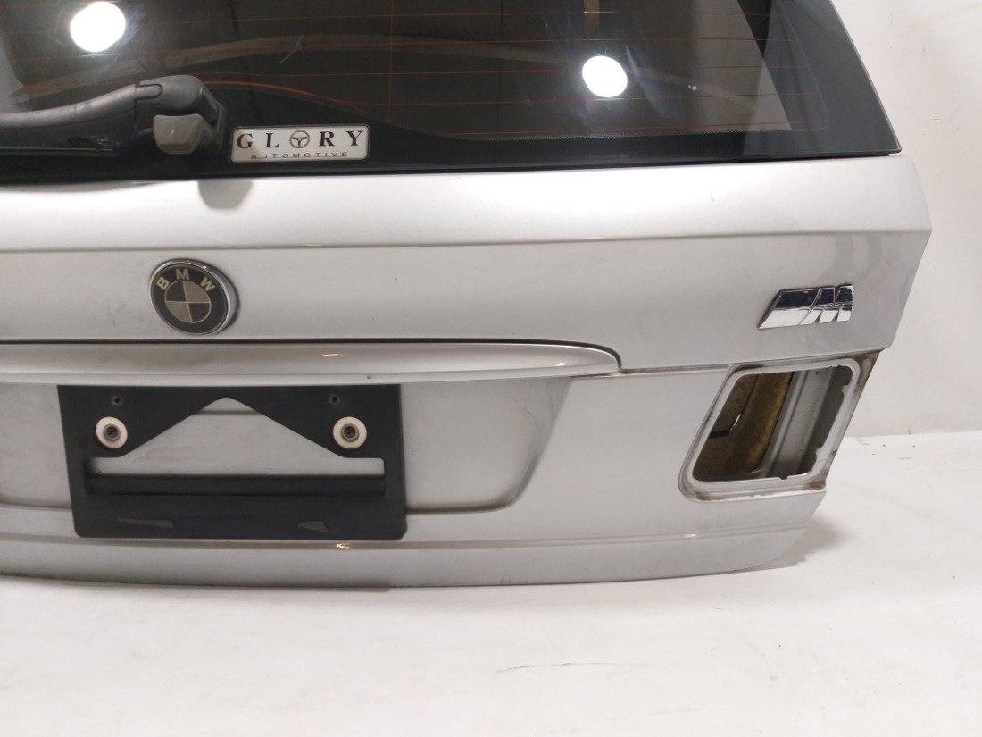 Дверь багажника BMW 3-Series E46 N42B20