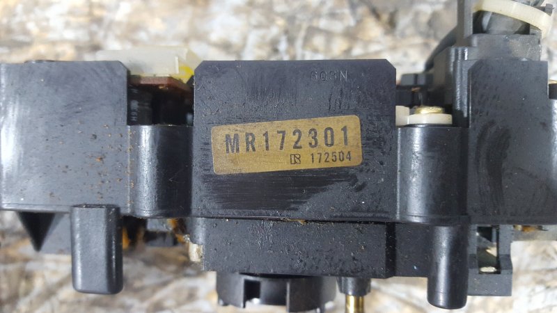 Блок подрулевых переключателей RVR 1993 N23WG 4G63