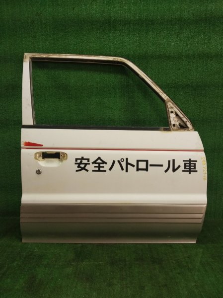 Дверь передняя правая MITSUBISHI PAJERO 1996 V21W 4G64 контрактная