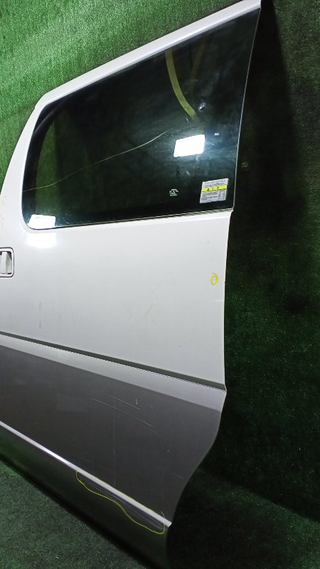 Дверь задняя левая NISSAN ELGRAND AVWE50 QD32ETI