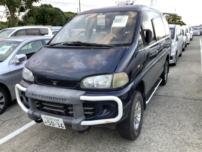 Зеркало с пятой двери MITSUBISHI DELICA PD4W 4G64