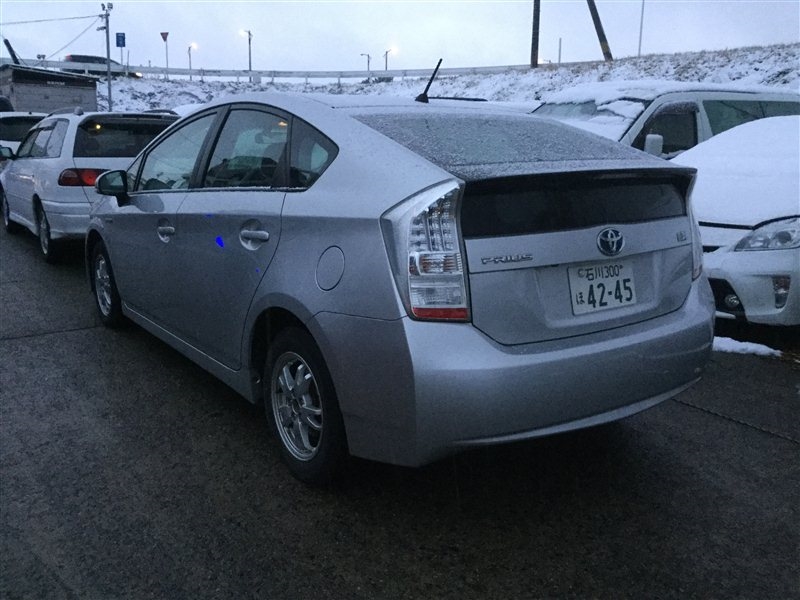 Накладка на телевизор PRIUS 2009 ZVW30 2ZRFXE