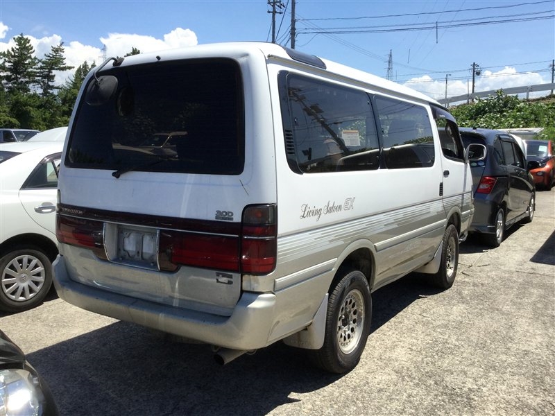 Защита двигателя HIACE 1995 KZH106W 1KZTE