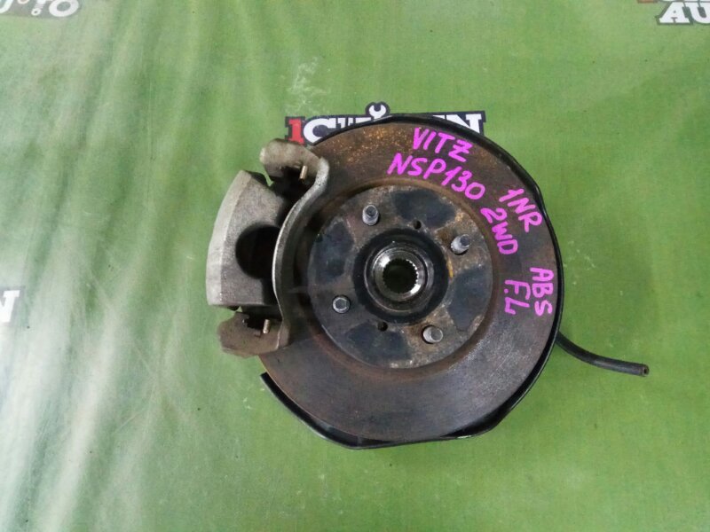 Ступица передняя левая TOYOTA VITZ NSP130 1NR-FE 43212-52050 контрактная