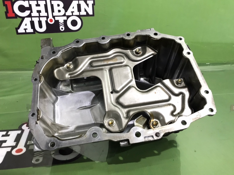 Поддон TOYOTA PASSO KGC35 1KR-FE