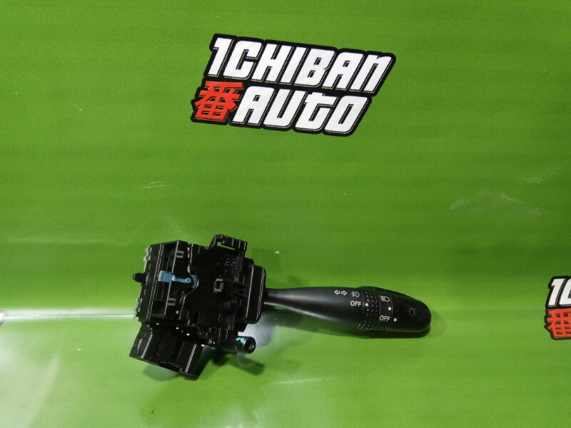 Гитара правая TOYOTA BB NCP31 8414052060 контрактная