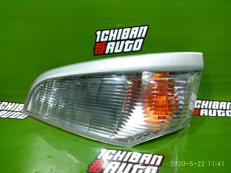 Габарит передний левый MITSUBISHI CANTER FB70B 210-87552 контрактная