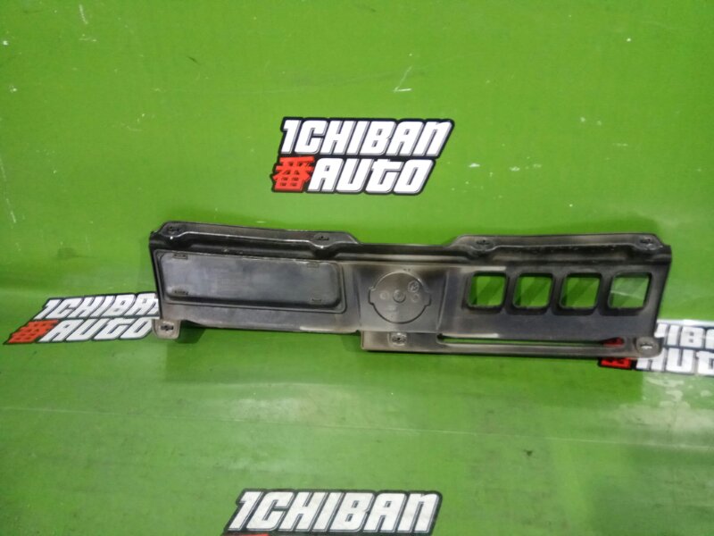 Решетка радиатора OTTI H91W Решетка радиатора OTTI H91W