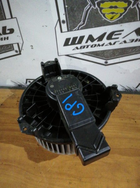 Мотор печки HONDA FIT/FIT SHUTTLE С АУКЦИОННОЙ МАШИНЫ GE6/GE7/GE8/GE9/GP1/GP4/GG7/GP2/GG8 L13A/L15A/LDA/LEA 90132-SR3-003 контрактная