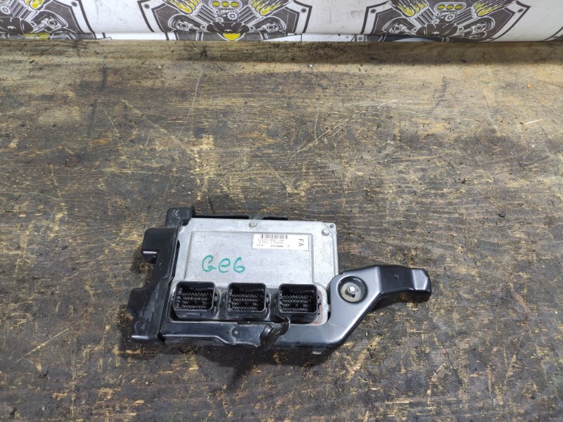 Блок управления efi HONDA FIT GE6 L13A 37820-RB0-J41 контрактная