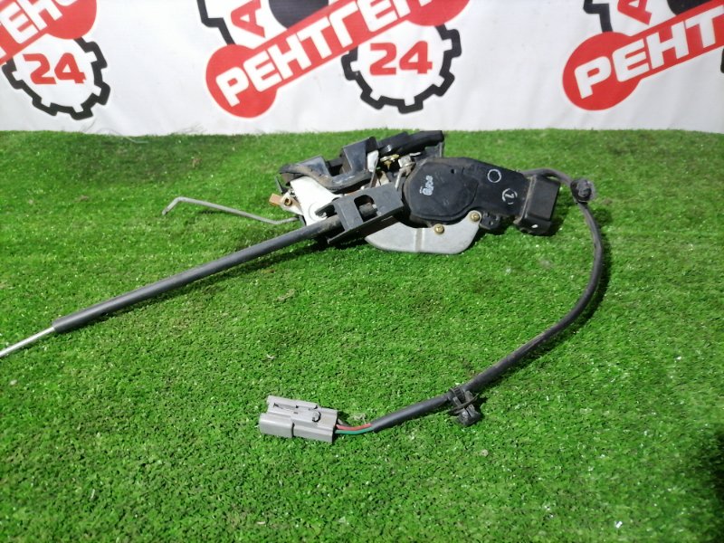 Замок боковой двери передний правый Toyota Corolla 1998 AE110 4E-FE 69310-12530 контрактная