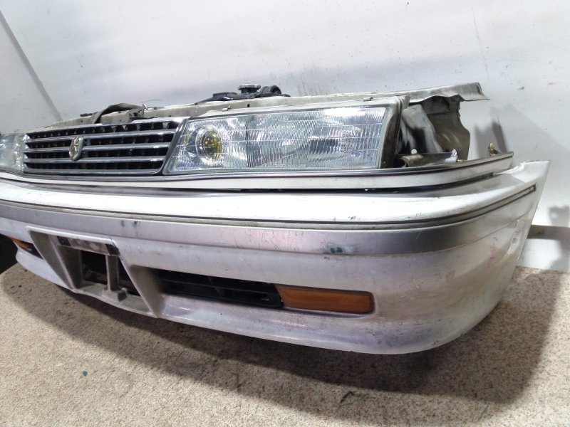 Nose cut TOYOTA MARK II GX81