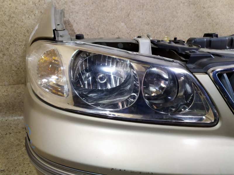 Nose cut BLUEBIRD SYLPHY 2004 TG10 QR20DE