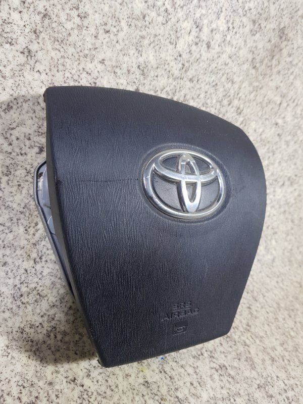 Airbag водителя TOYOTA PRIUS ZVW30