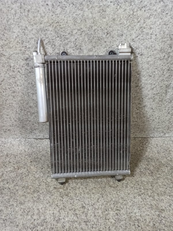 Радиатор кондиционера SUZUKI CARRY DA63T K6A контрактная