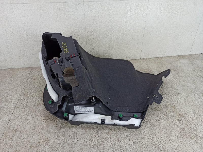 Обшивка багажника задняя левая CIVIC 2018 FK7