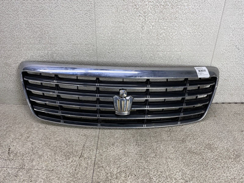 Решетка радиатора TOYOTA CROWN GRS182 53111-30880 контрактная