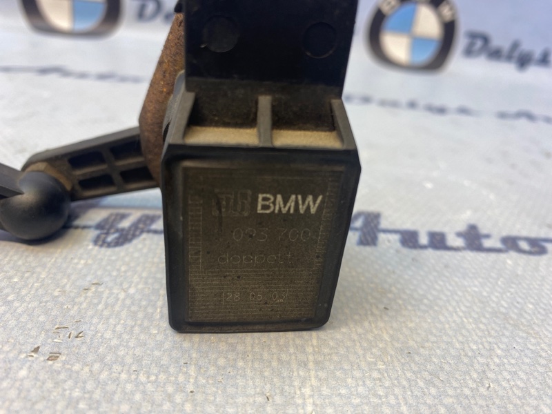 Датчик положения кузова BMW X5 e53 LCI m54b30