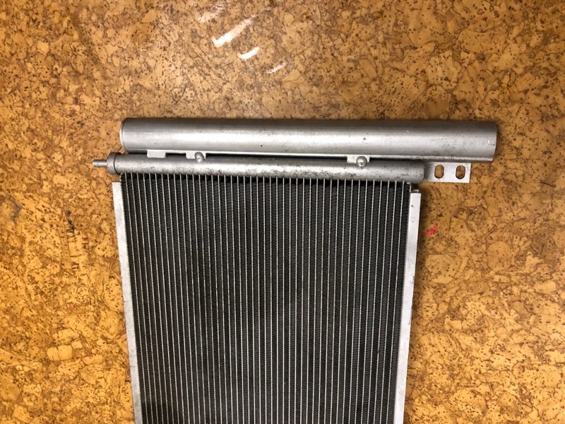 Радиатор кондиционера HARRIER 2015 AVU65 2AR-FXE