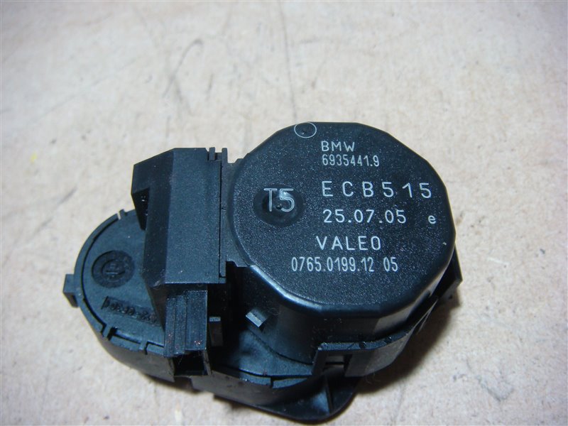 Сервопривод заслонок печки BMW X5 2005 E53 N62B44 6935441 контрактная