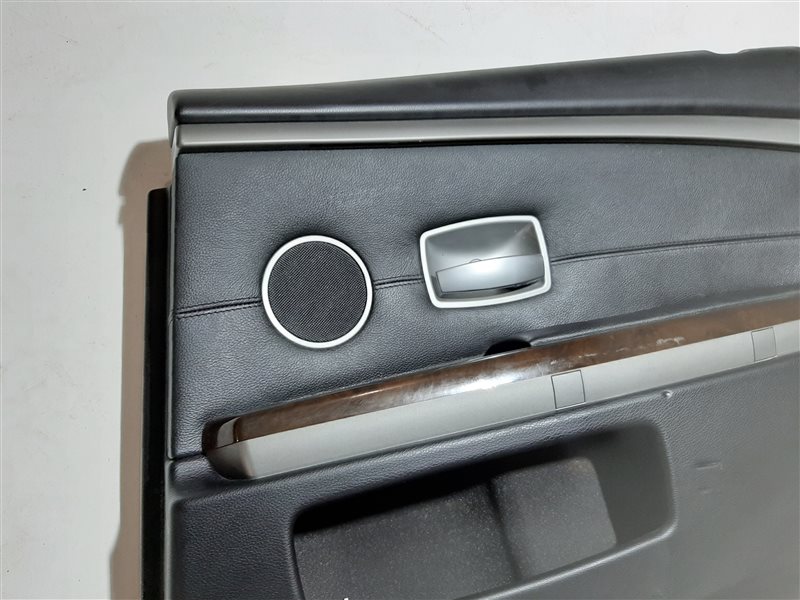 Обшивка двери задняя правая 7-Series E65