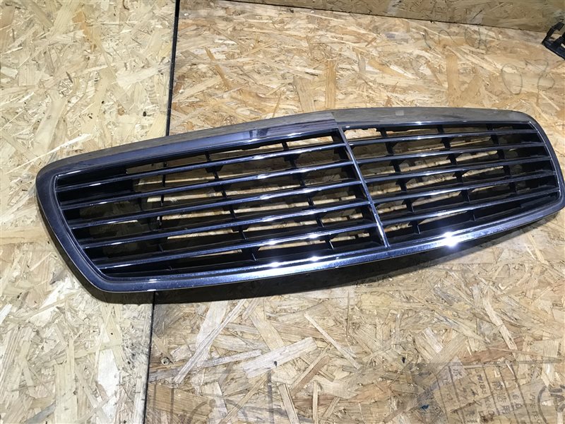 Решетка радиатора E-Class W211 2003 W211 112.949