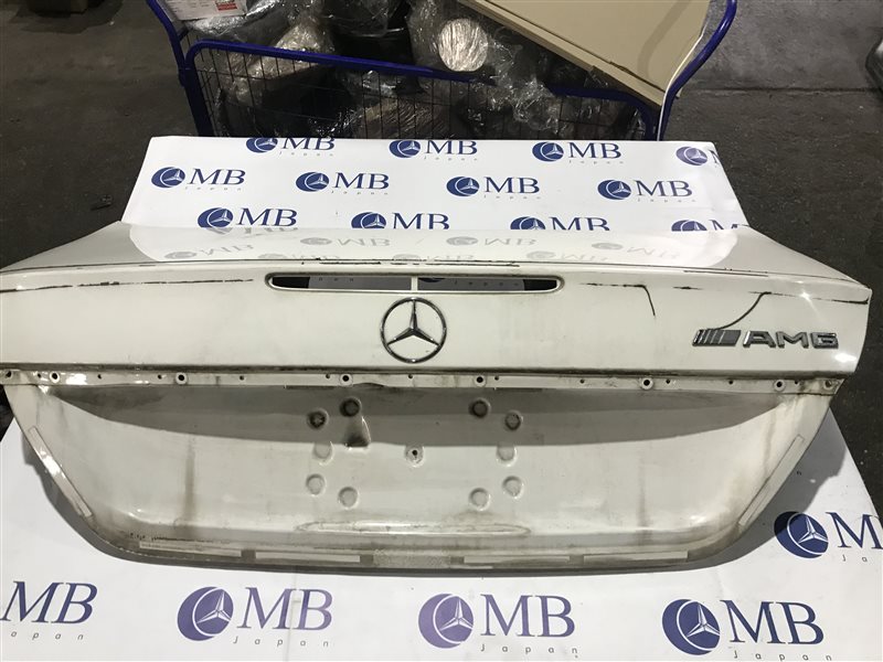 Крышка багажника Mercedes-Benz E-Class W211 2003 W211 112.949 A2117500075 контрактная