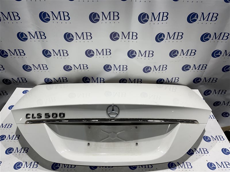 Крышка багажника Mercedes-Benz CLS-Class W219 2005 W219 C219 113.967 A2197500075 контрактная