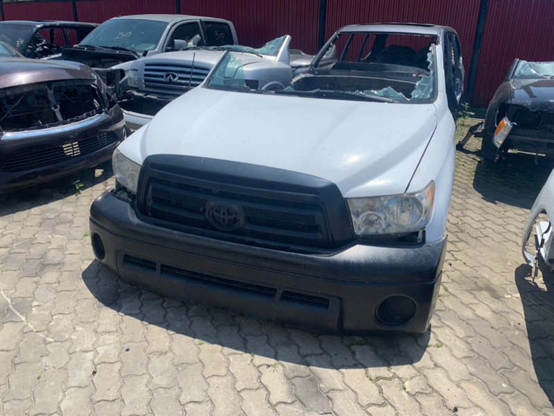 Ноускат Toyota Tundra 2010 USK56 3UR контрактная