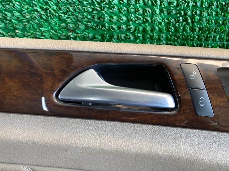 Ручка двери внутренняя передняя левая Mercedes-benz Gl-class 2014 X166 M157DE55AL A1667600561 контрактная