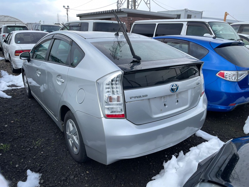 Замок капота передний PRIUS 2010 ZVW30 2ZR-FXE