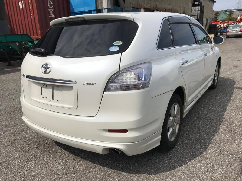 Крепление бампера Toyota Mark X Zio 2008 5257572011 ANA15 2AZFE, заднее правое к