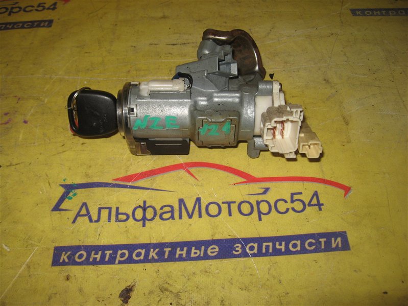 Замок зажигания TOYOTA COROLLA 2001 NZE121 1NZ-FE 45280-52030 Б/У