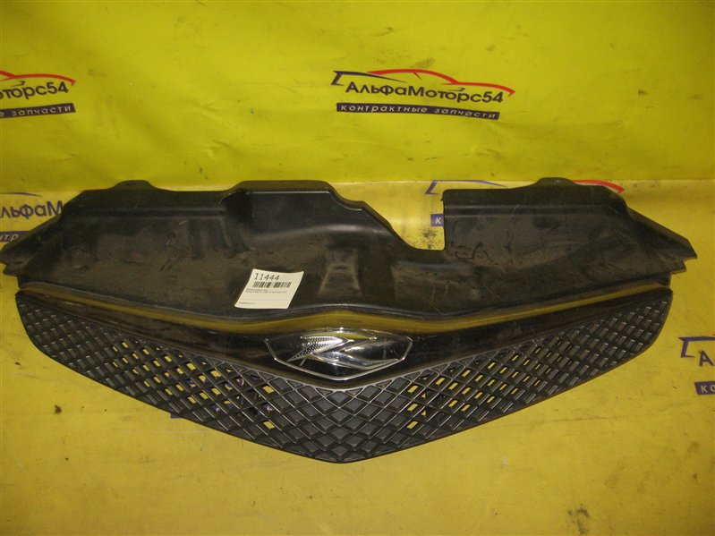 Решетка радиатора TOYOTA RACTIS 2010 NCP100 1NZ-FE 53101-52190 контрактная