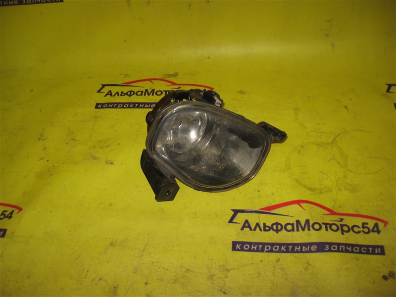 Туманка передняя левая TOYOTA AVENSIS 2004 AZT250 1AZ-FSE 81221-05060 контрактная