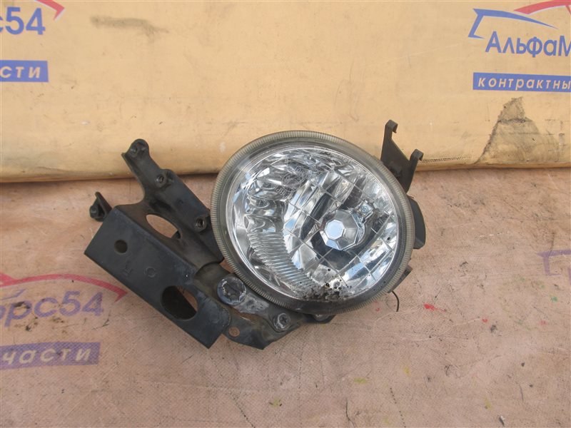 Туманка передняя правая SUBARU FORESTER SG5 84912-SA430 11420759 Б/У